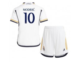 Real Madrid Luka Modric #10 Koszulka Podstawowych Dziecięca 2023-24 Krótki Rękaw (+ Krótkie spodenki)